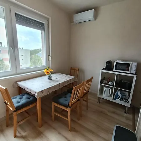 Móra Corner *