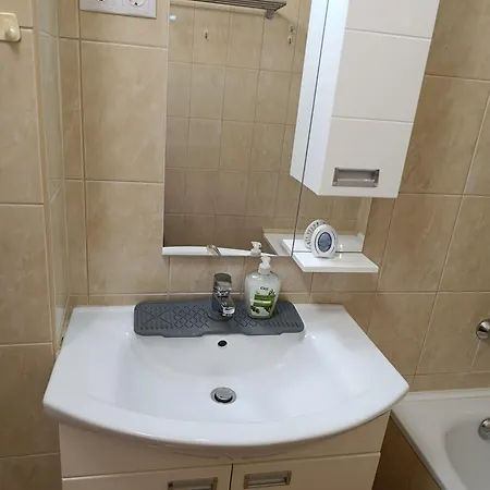 Mora Corner شقة Mezőkövesd